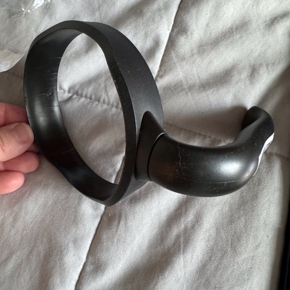 Handle for newer version 30 oz Rtic cup - Picture 3 of 3